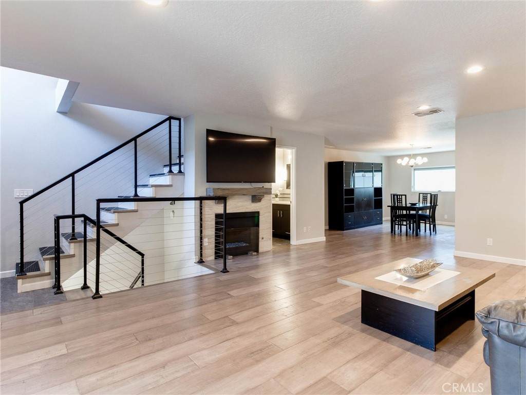 2298 Rose Avenue - Photo 1