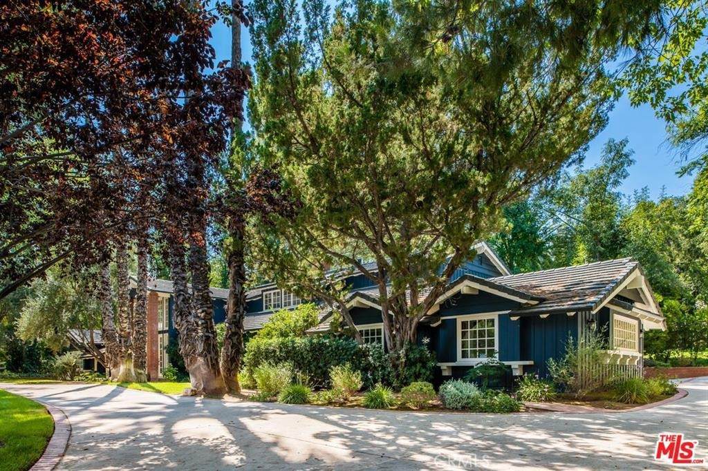 5255 Round Meadow Road - Photo 1