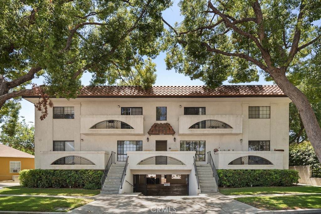 1544 Edison Boulevard - Photo 1