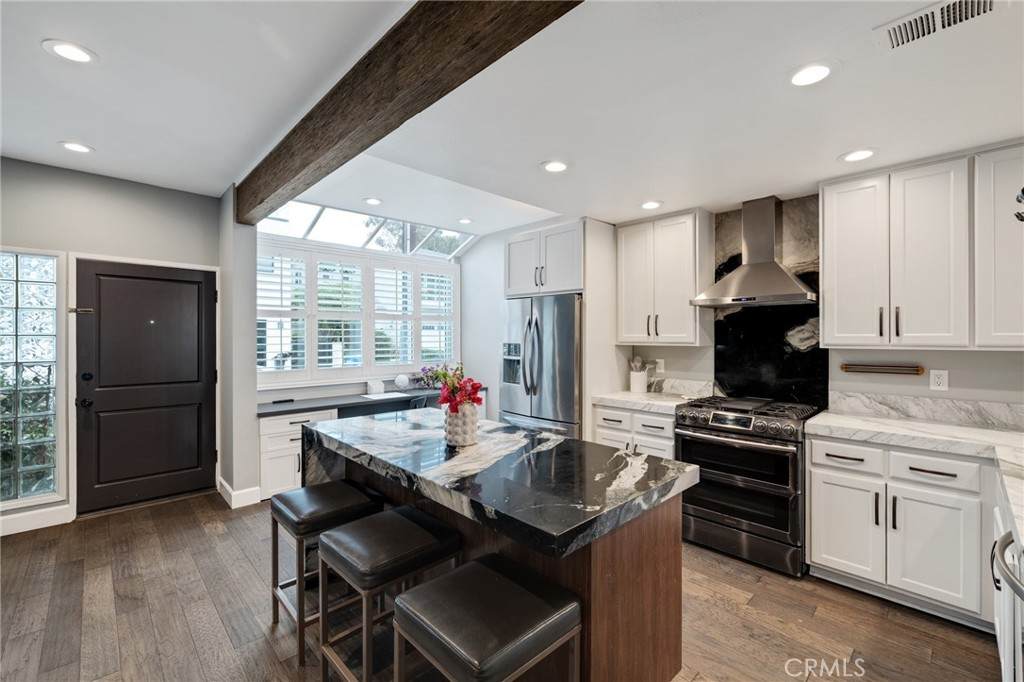 501 Herondo Street - Photo 1