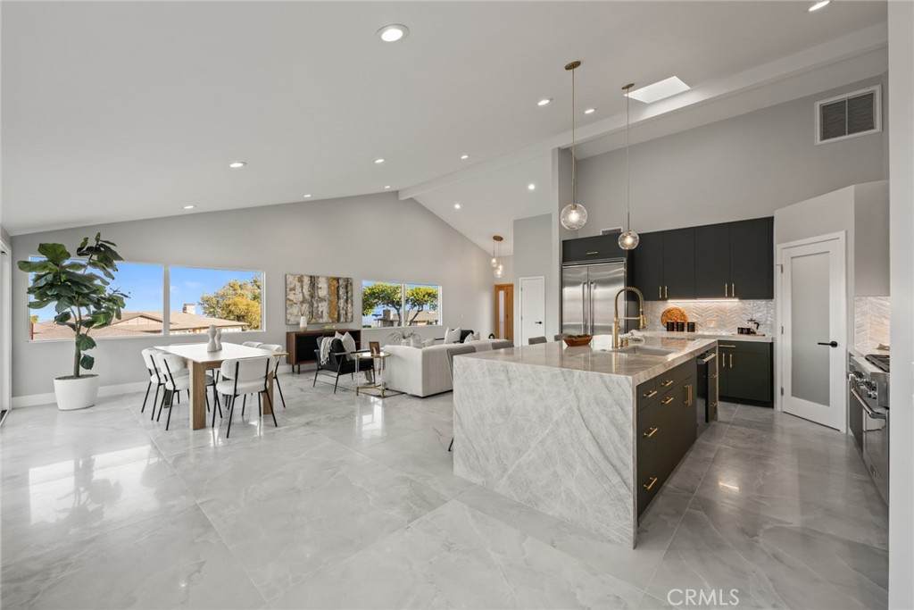 2704 Vista Mesa Drive - Photo 1