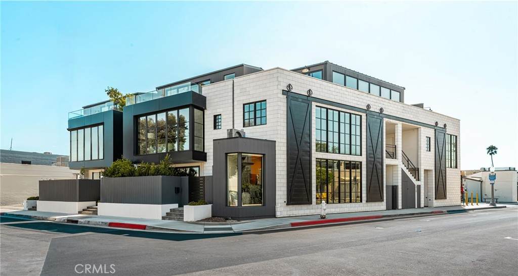 412 29th Street - Photo 1