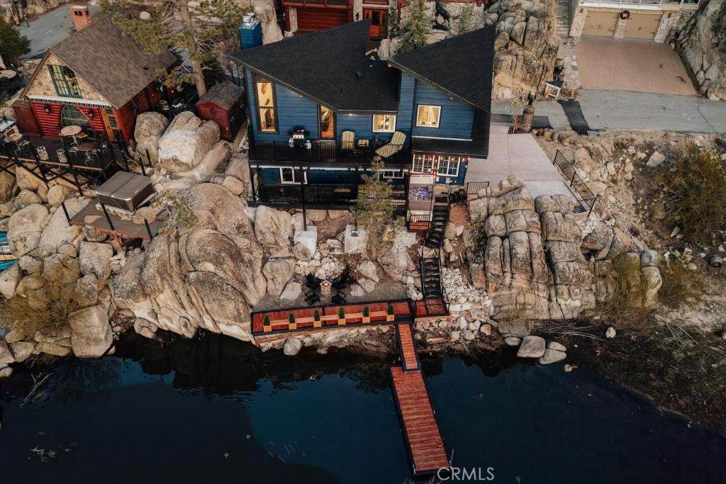 808 Penninsula Lane - Photo 1