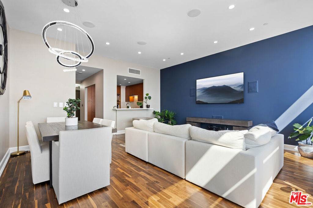 900 Olympic Boulevard - Photo 1