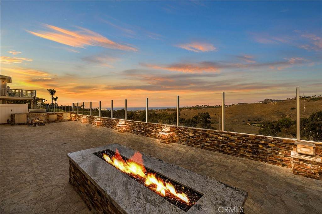 2438 Calle Aquamarina - Photo 1