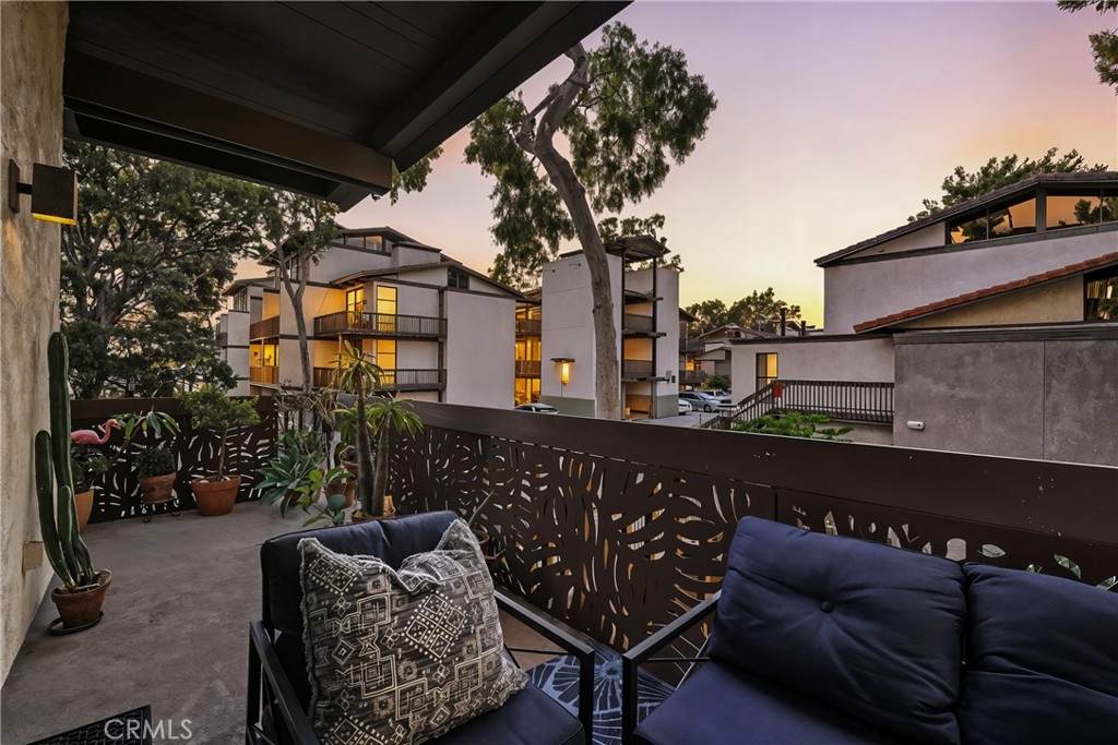 6209 Marina Pacifica - Photo 1