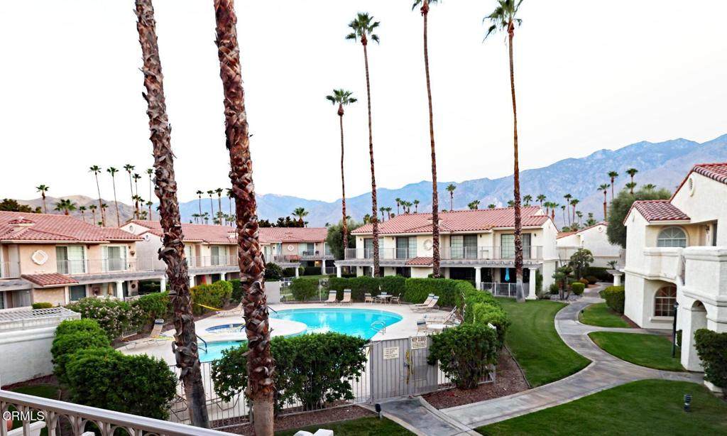 https://bt-photos.global.ssl.fastly.net/socal/orig_boomver_4_401457243-2.jpg