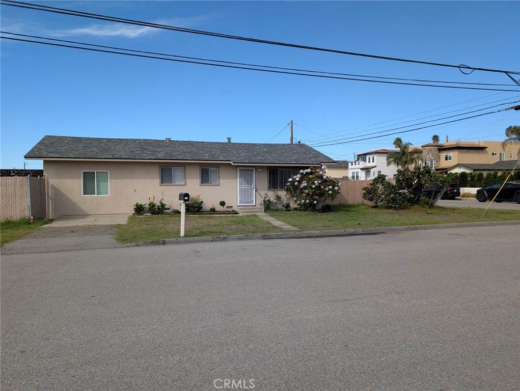 379 3rd - Photo 1
