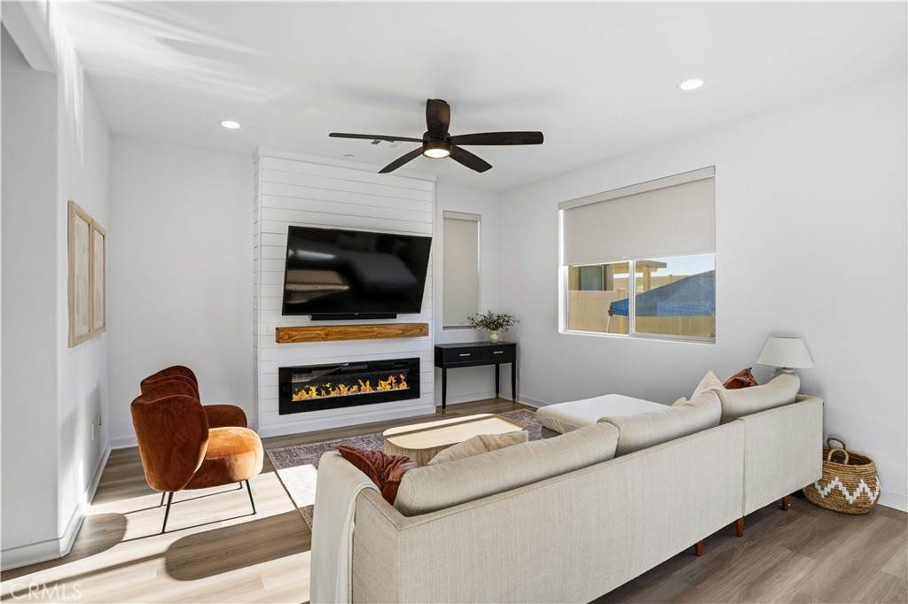 11479 Sheridan - Photo 1