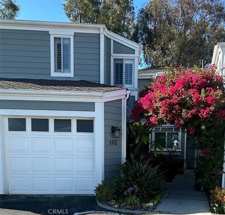 102 Santa Rosa Court - Photo 1