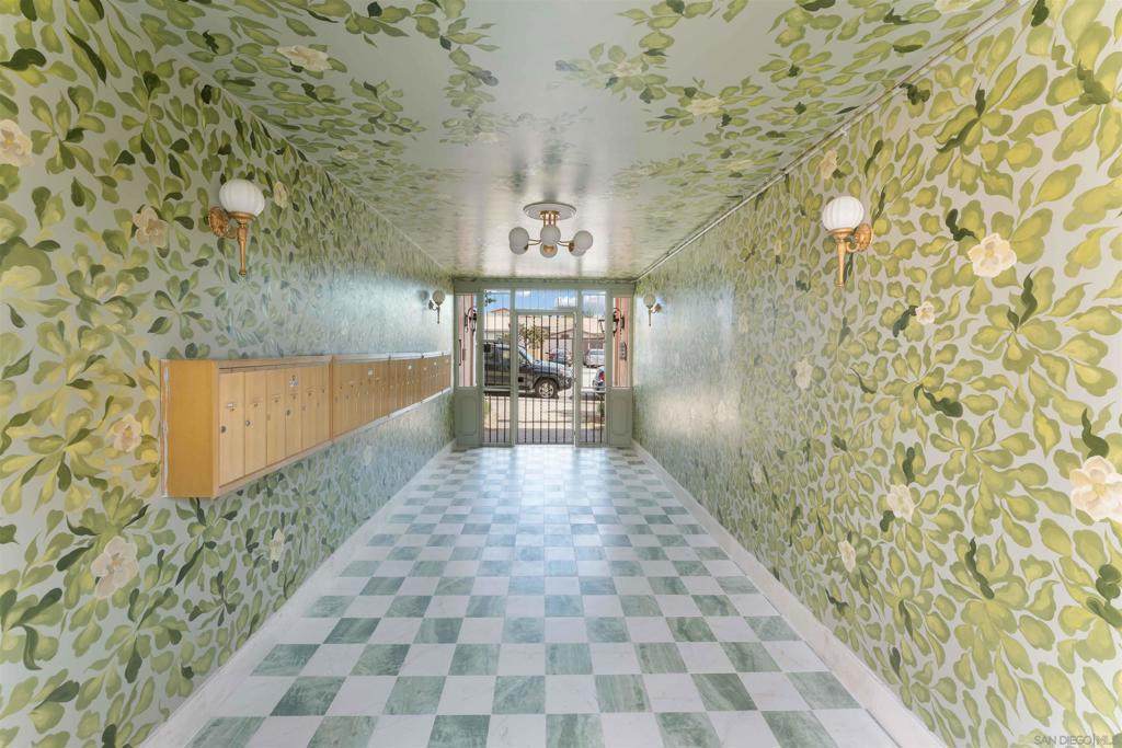 930 Avenue - Photo 1