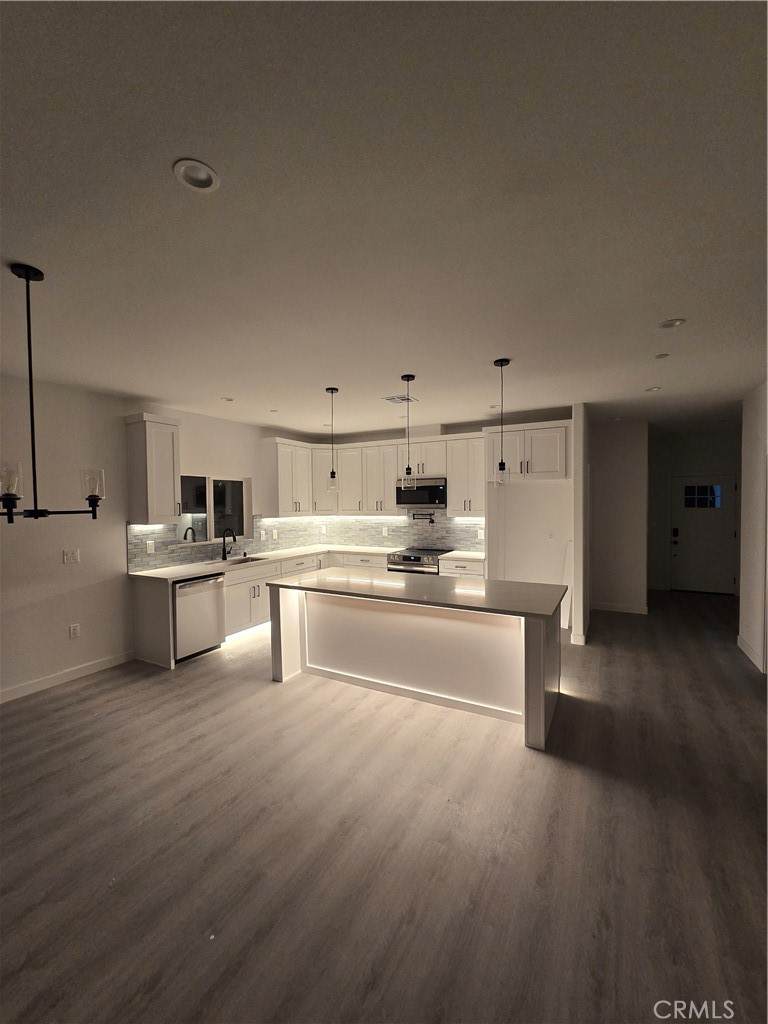 10401 Loop Boulevard - Photo 1