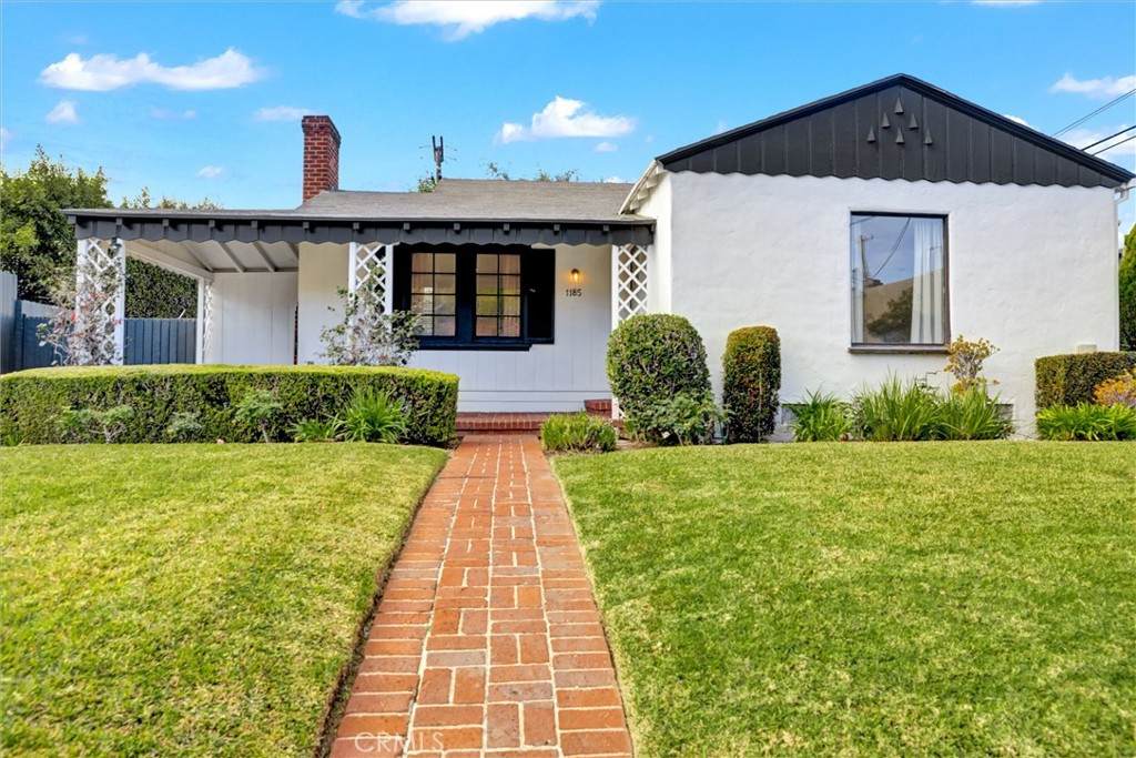1185 Hauser Boulevard - Photo 1