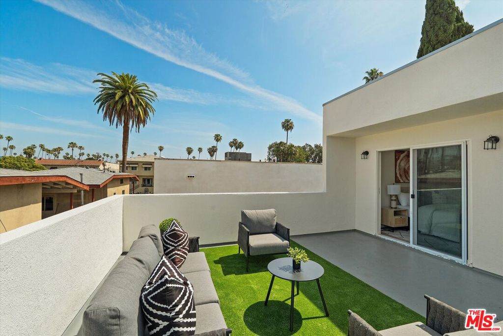 https://bt-photos.global.ssl.fastly.net/socal/orig_boomver_4_411931863-2.jpg
