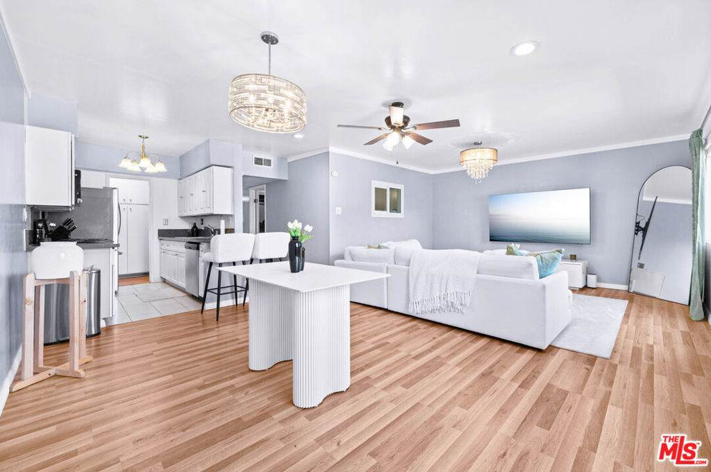 12801 Moorpark Street - Photo 1