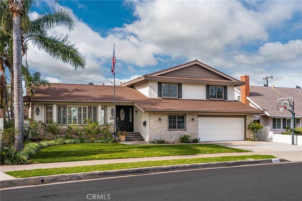 1440 Harding Street - Photo 1