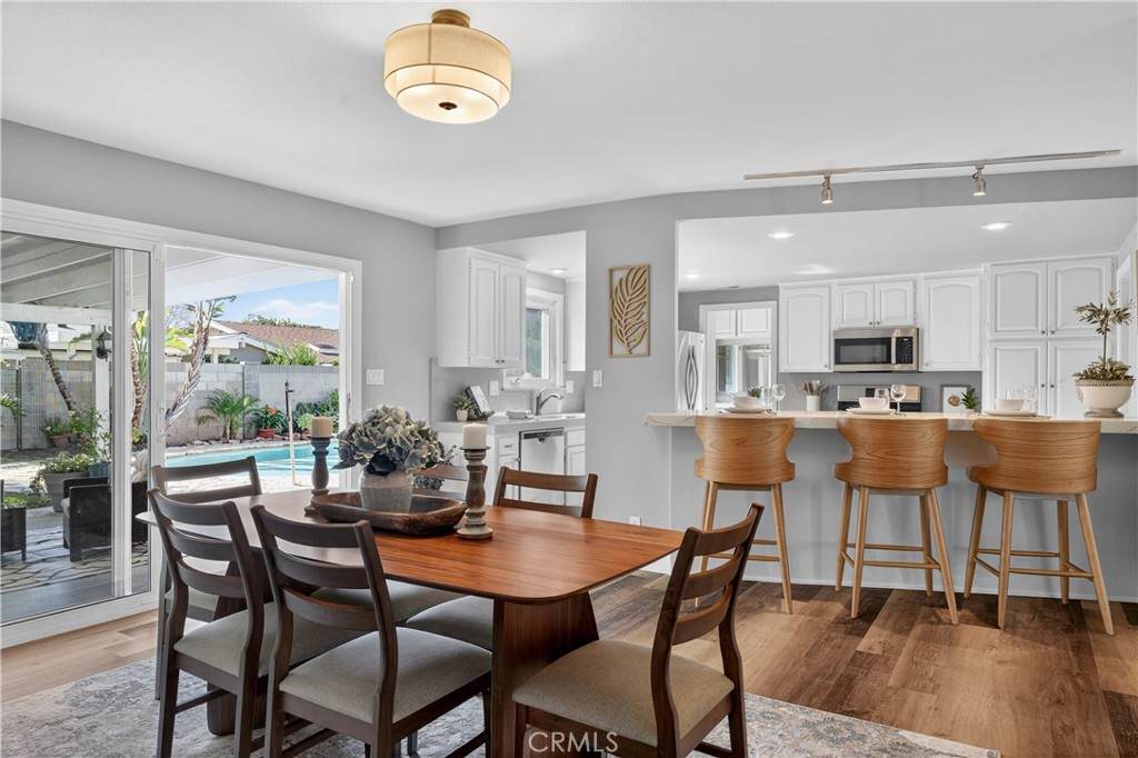 1610 20th Street - Photo 1