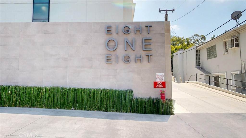 818 Doheny Drive - Photo 1