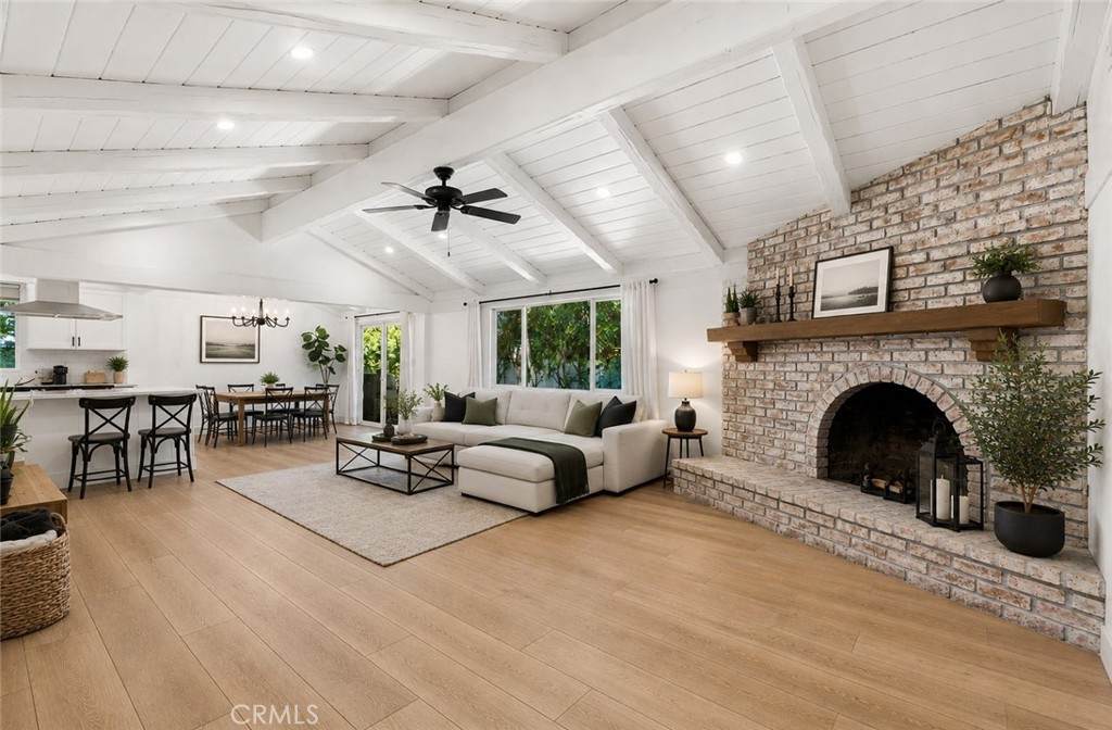 7916 Mason Avenue - Photo 1