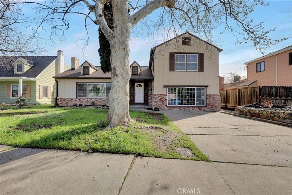 2135 Greely Drive - Photo 1