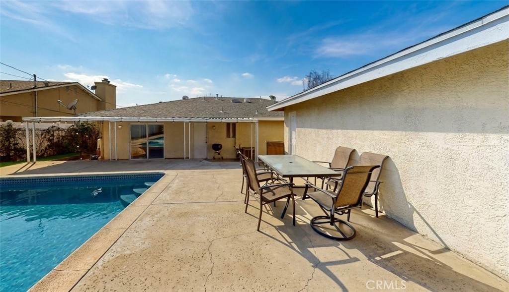 12943 California - Photo 1