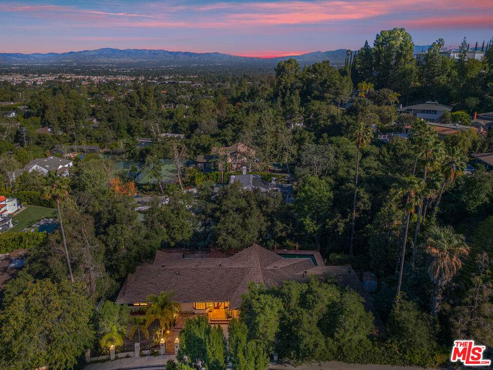 https://bt-photos.global.ssl.fastly.net/socal/orig_boomver_4_419871584-2.jpg