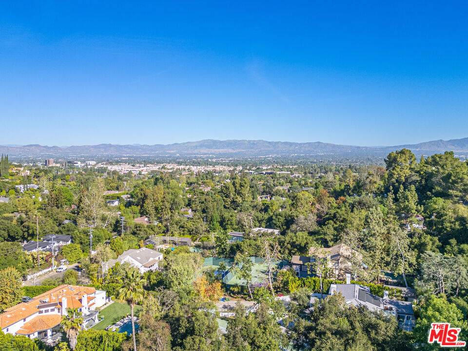 https://bt-photos.global.ssl.fastly.net/socal/orig_boomver_4_419871584-2.jpg