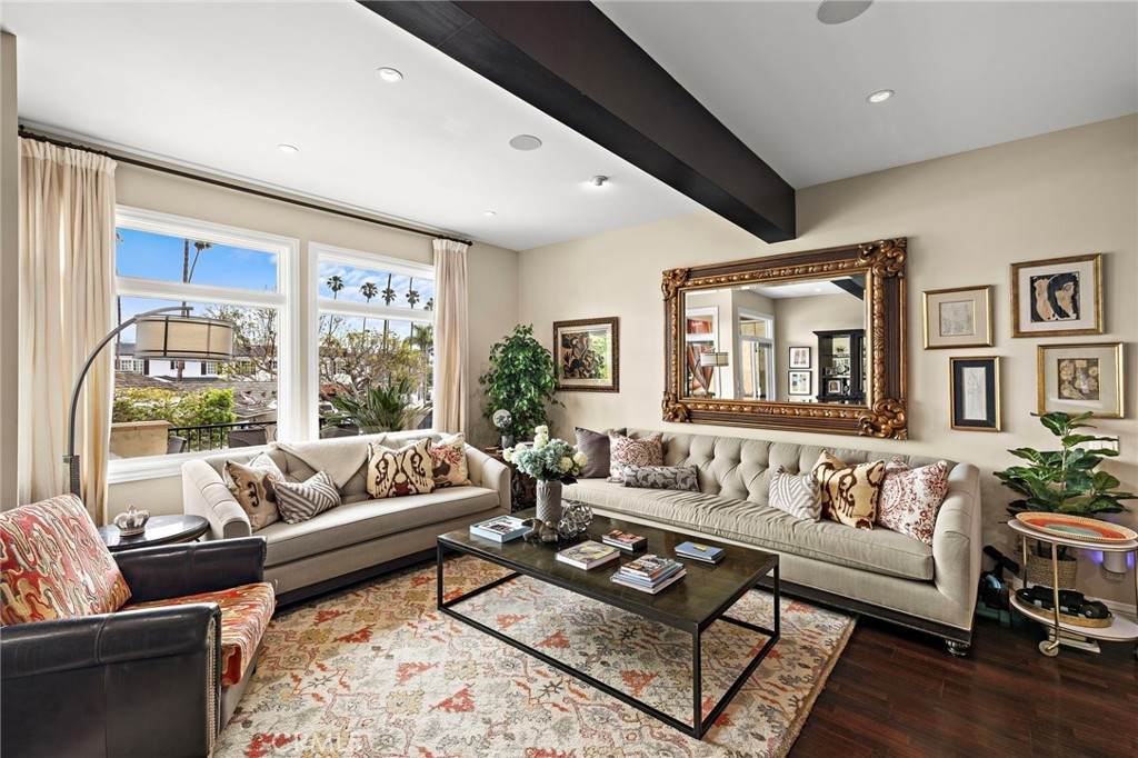 159 Angelo Walk - Photo 1