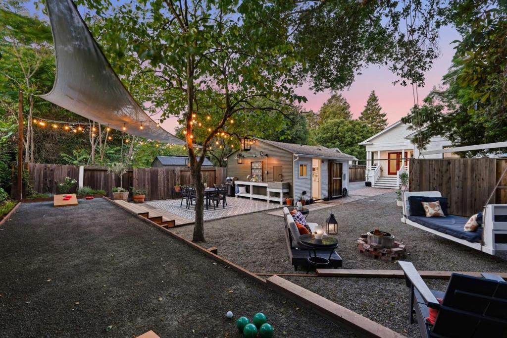 https://bt-photos.global.ssl.fastly.net/socal/orig_boomver_4_426280658-2.jpg