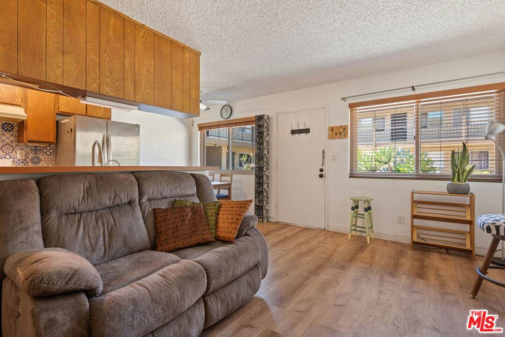 https://bt-photos.global.ssl.fastly.net/socal/orig_boomver_4_428437559-2.jpg