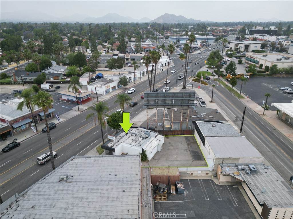https://bt-photos.global.ssl.fastly.net/socal/orig_boomver_4_428841905-2.jpg