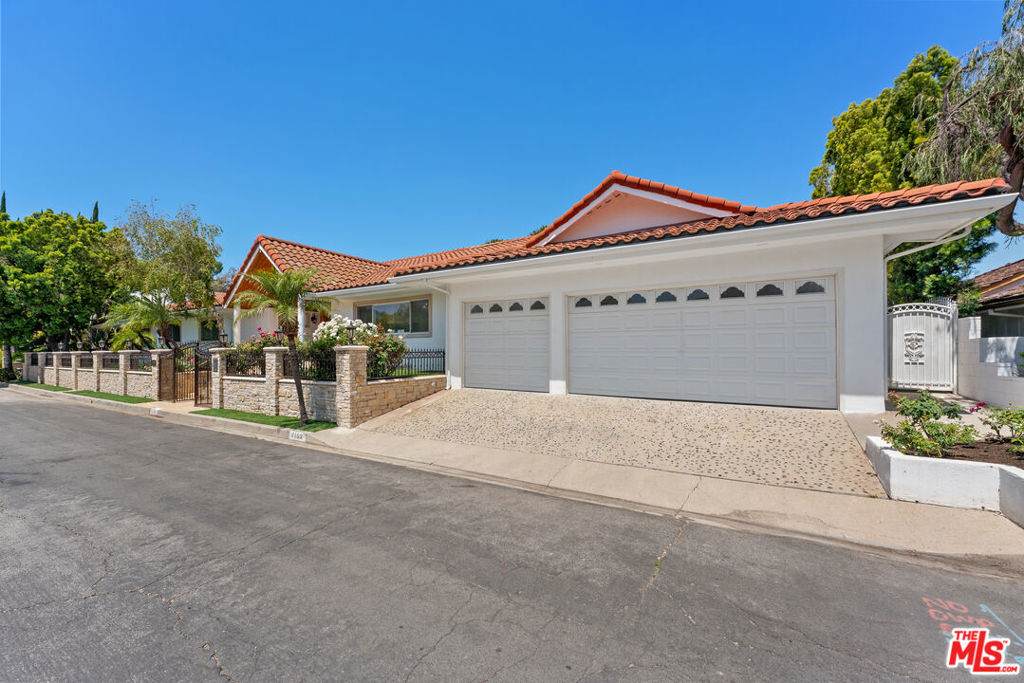 https://bt-photos.global.ssl.fastly.net/socal/orig_boomver_4_430350810-2.jpg