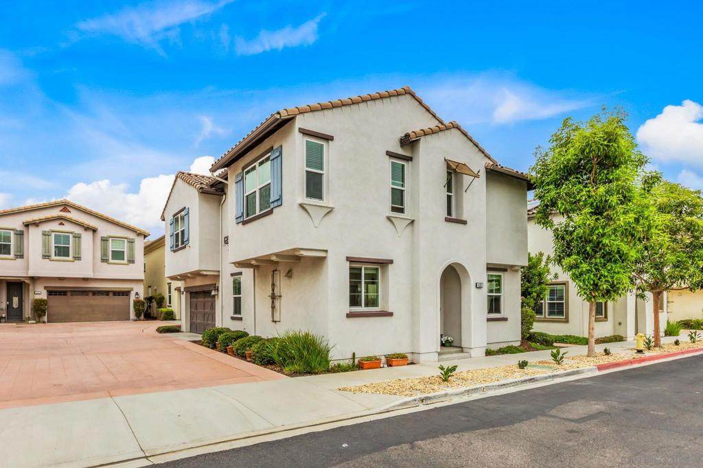 4128 Via Del Rey - Photo 1