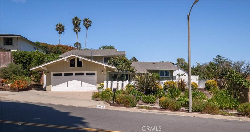 https://bt-photos.global.ssl.fastly.net/socal/orig_boomver_4_432327882-2.jpg