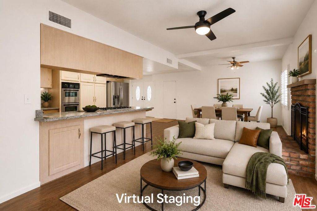 15513 Tarrant Avenue - Photo 1