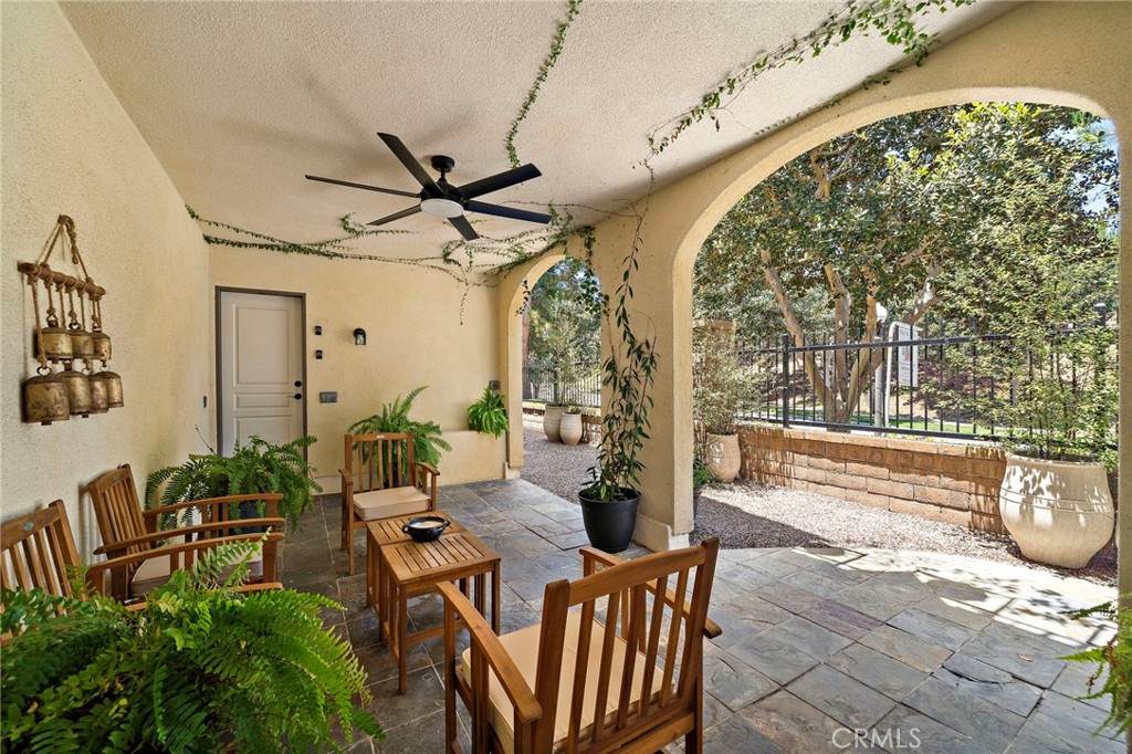 101 Tall Oak - Photo 1