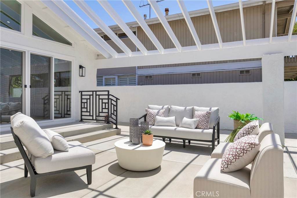https://bt-photos.global.ssl.fastly.net/socal/orig_boomver_4_439680240-2.jpg