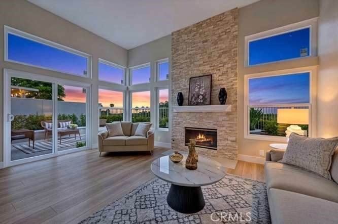 21285 Amora - Photo 1
