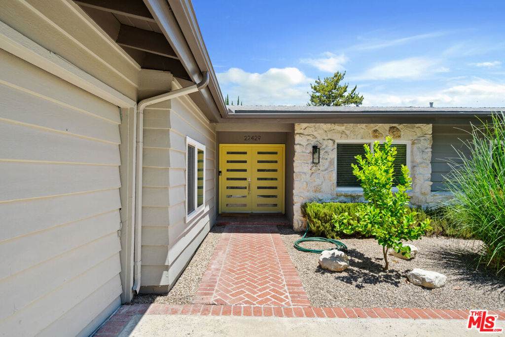 https://bt-photos.global.ssl.fastly.net/socal/orig_boomver_4_441768185-2.jpg