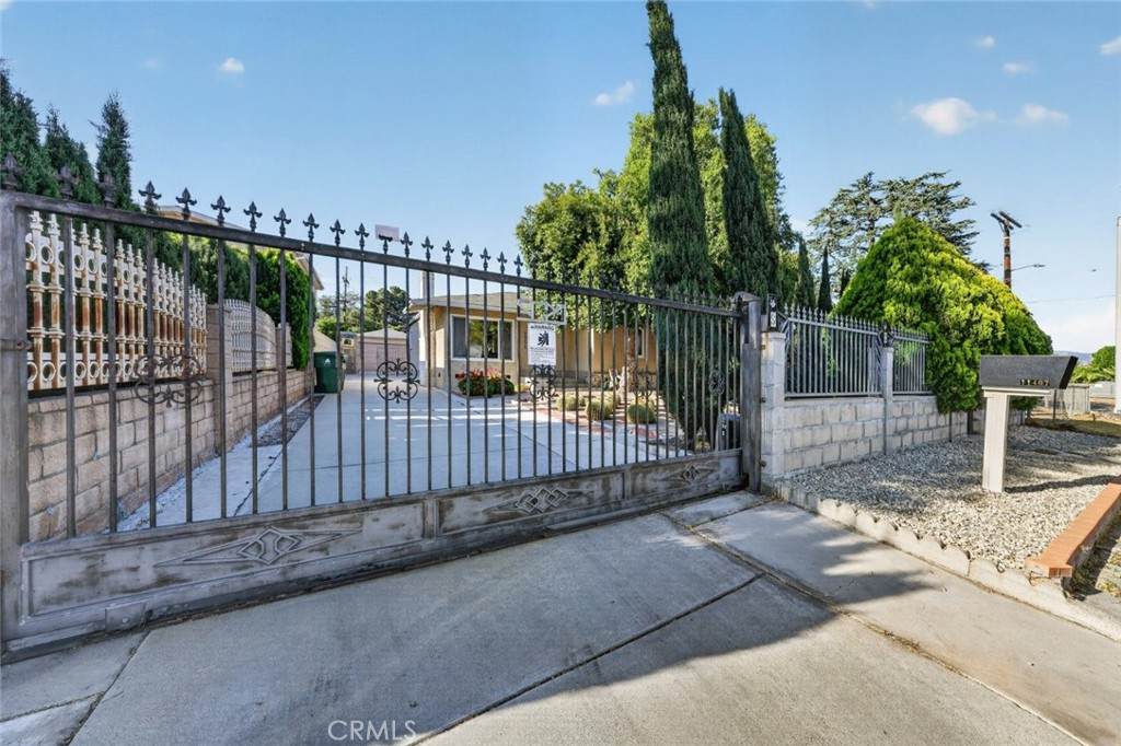 https://bt-photos.global.ssl.fastly.net/socal/orig_boomver_4_444939815-2.jpg