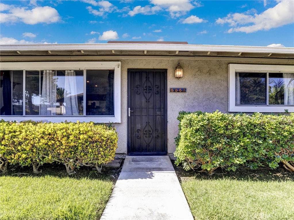 8087 Worthy Drive - Photo 1