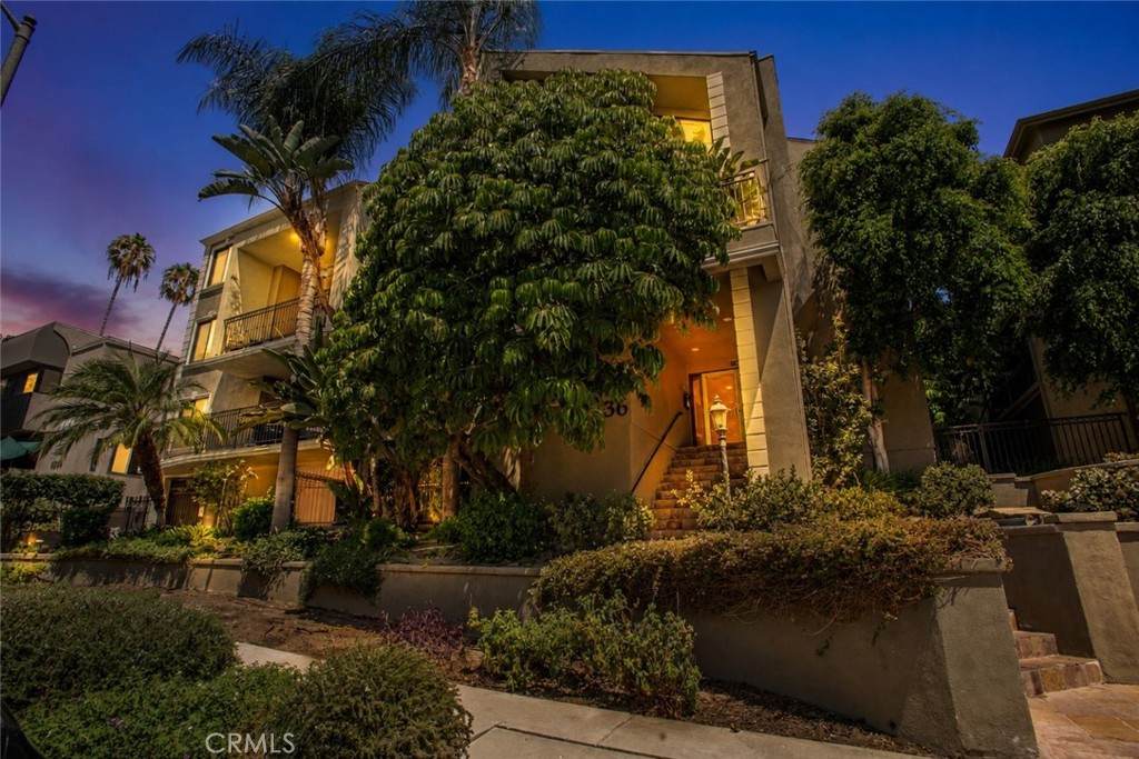 https://bt-photos.global.ssl.fastly.net/socal/orig_boomver_4_497719174-2.jpg