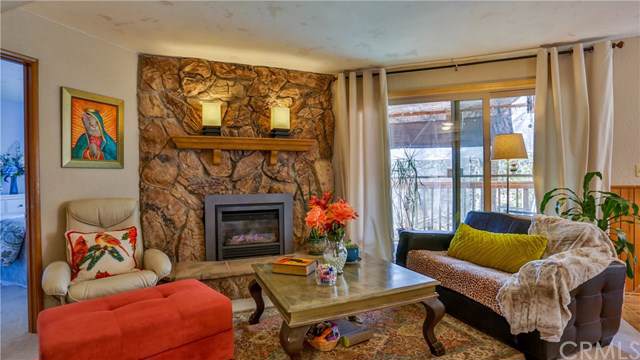 364 Iris Drive - Photo 1