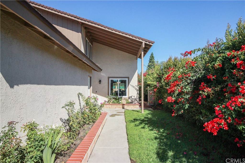 27705 Soltero - Photo 1
