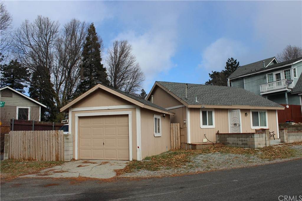 22664 Valley View Drive - Photo 1