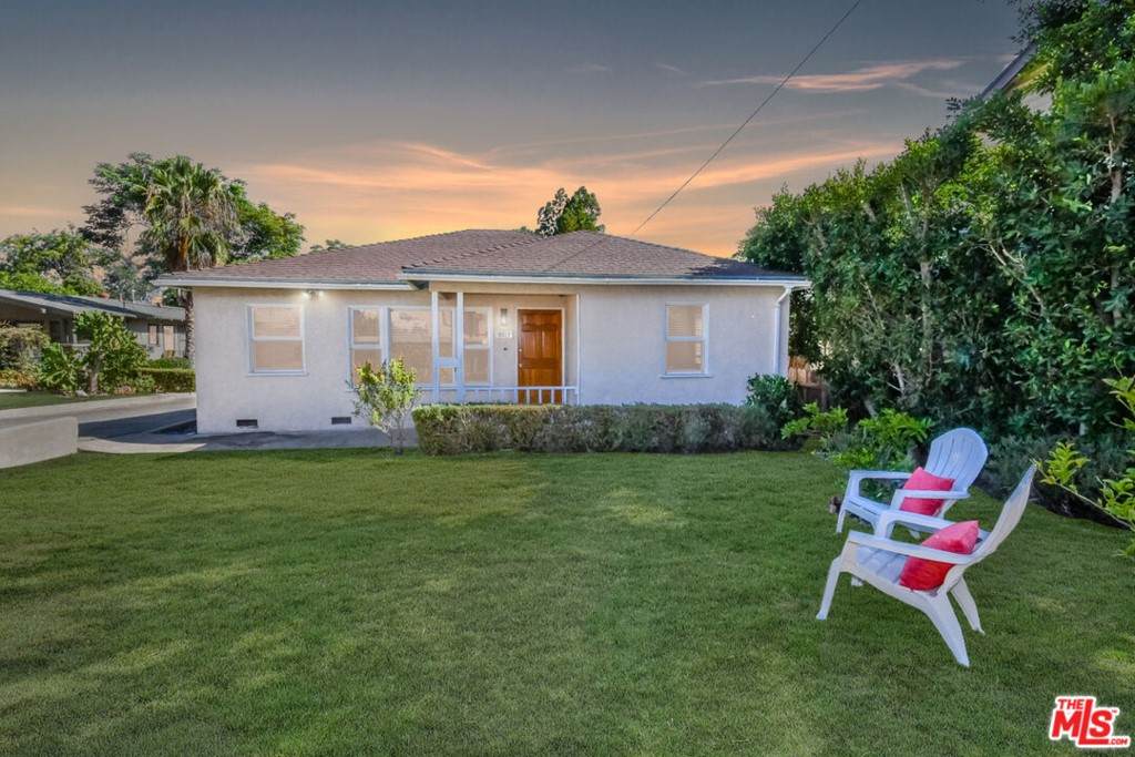 2742 Mayfield Avenue - Photo 1