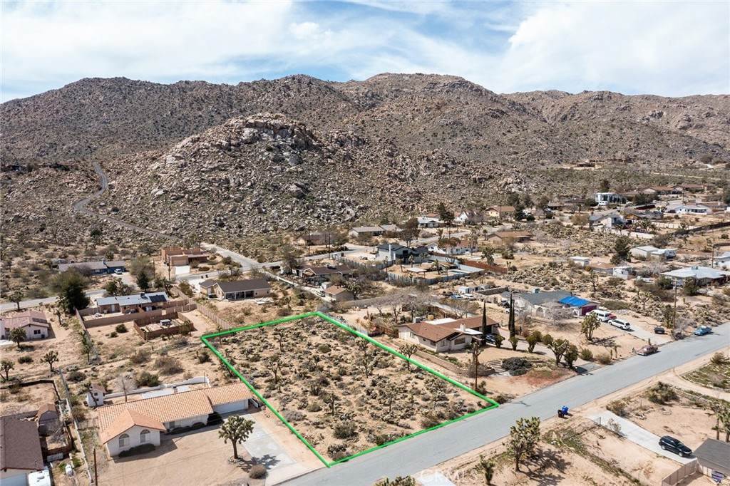 61100 Sandalwood Trail - Photo 1