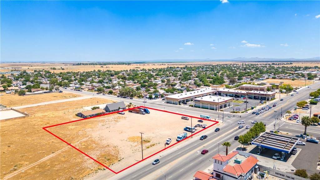 0 30 E Palmdale Boulevard - Photo 1