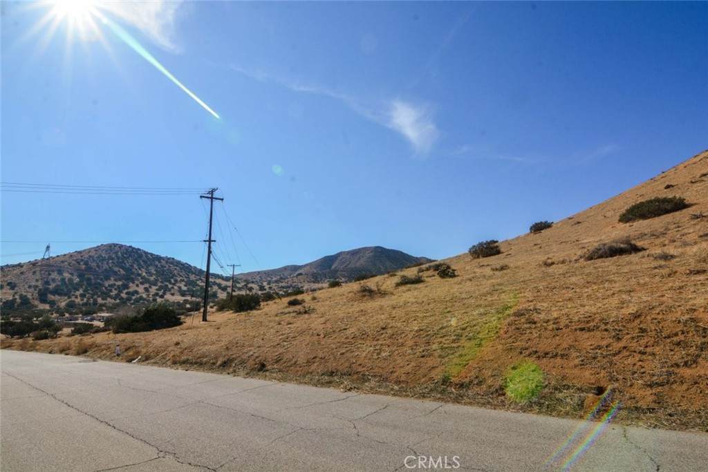 720 Berncastle Road - Photo 1