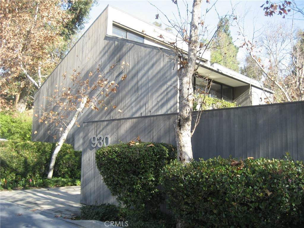 930 Colorado Boulevard - Photo 1